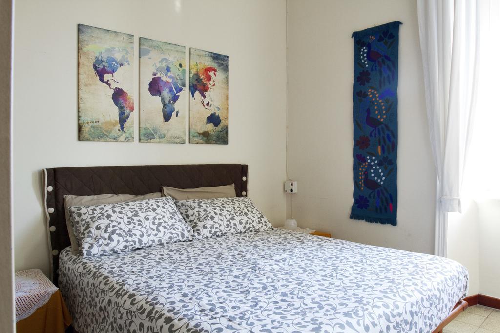 Alice's Place Apartment *